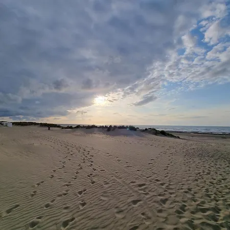 Cote A L'oostduinkerke Met Gratis Garage Appartamento