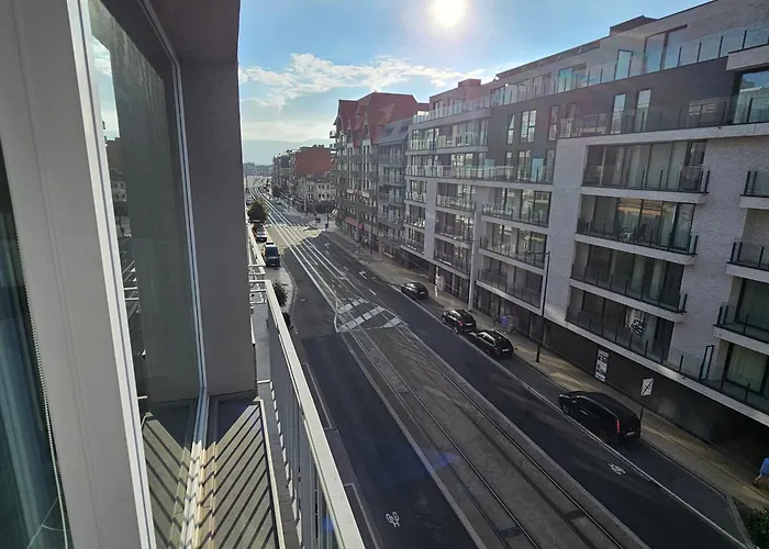 Cote A L'oostduinkerke Met Gratis Garage Apartment *